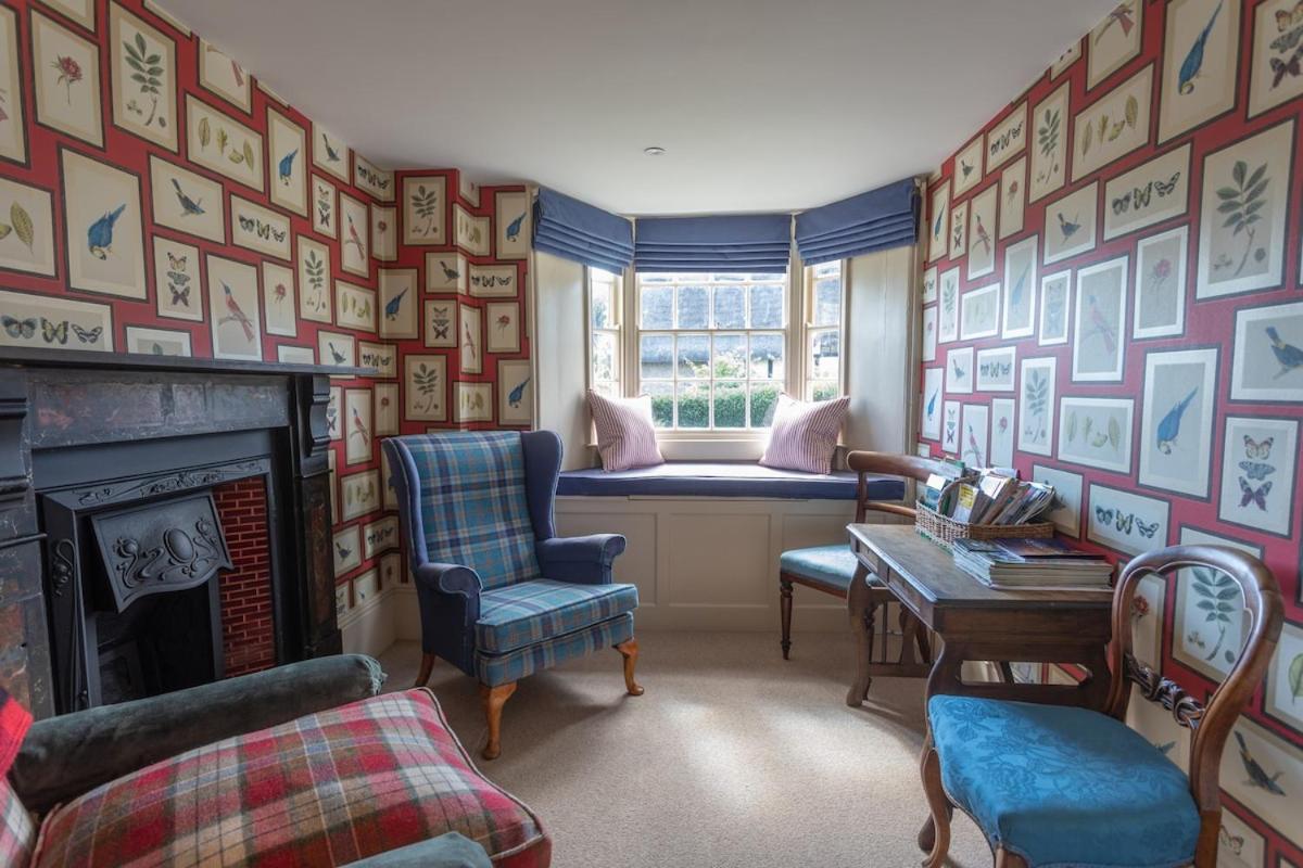 Beautiful Cotswold Farmhouse With Hot Tub マンチェスター エクステリア 写真